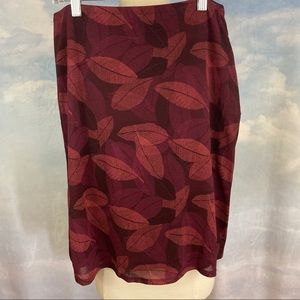 New York & Co Leaf Print Pull-on Skirt Size Medium